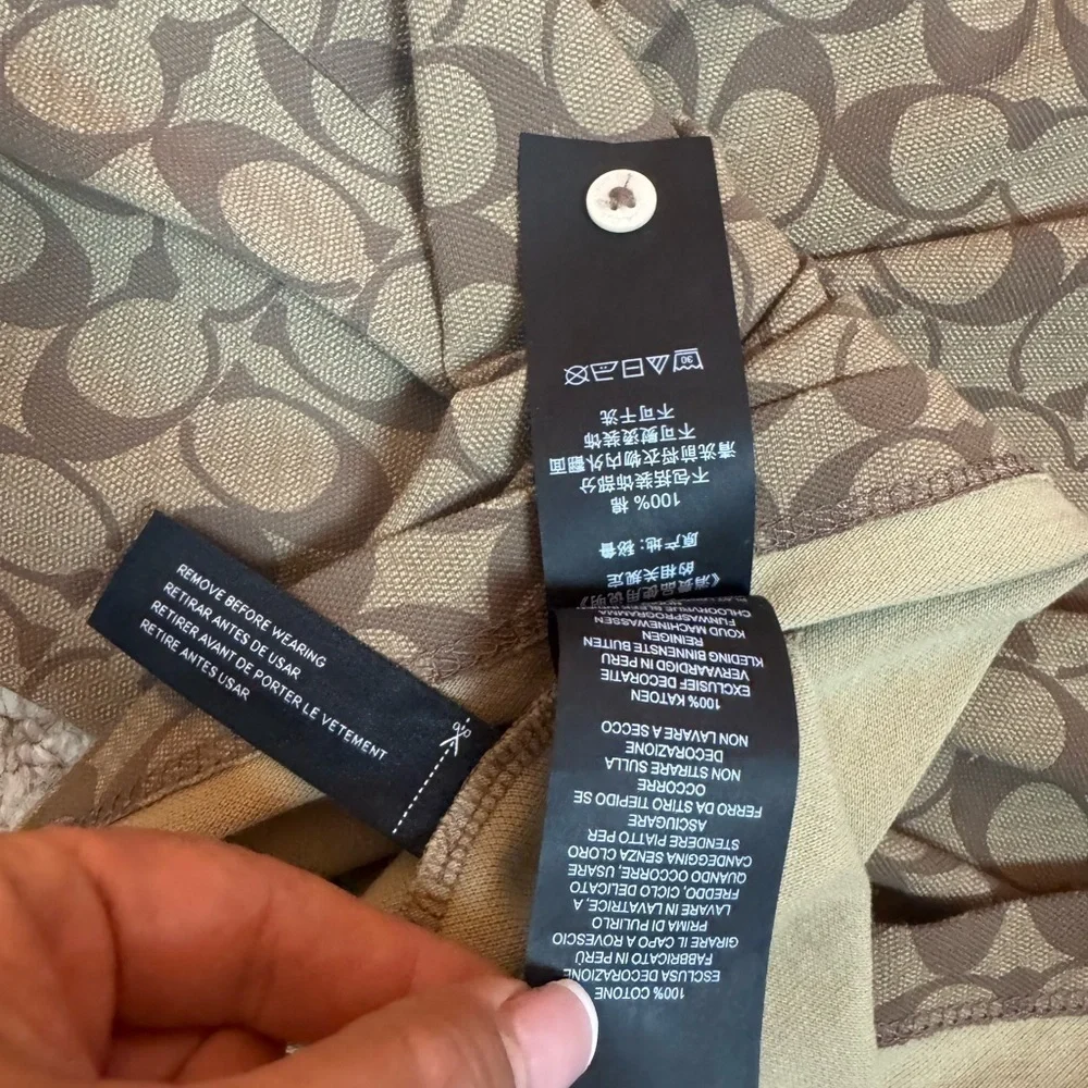 Coach Signature Khaki Black Short Sleeve Tee Shirt Size XLL Limited Edition. - Picture 15 of 15